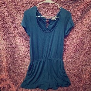 I am sell a teal romper